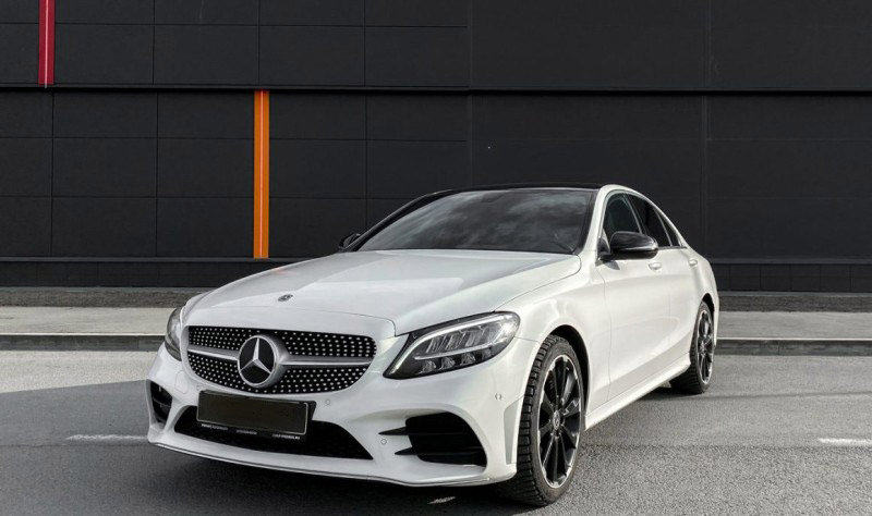 Mercedes C