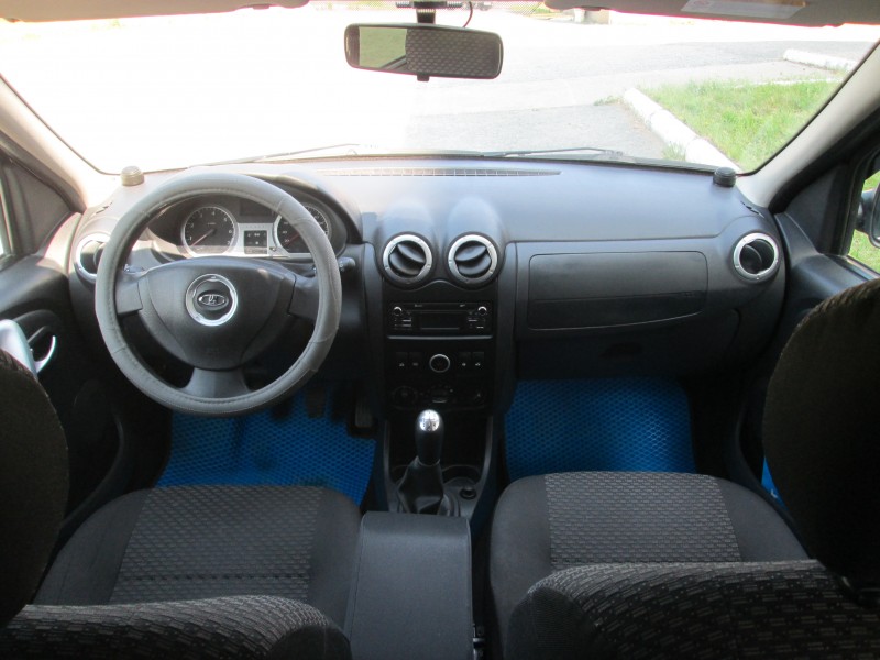 Lada Largus