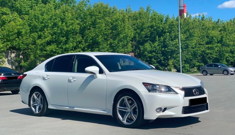 Lexus GS