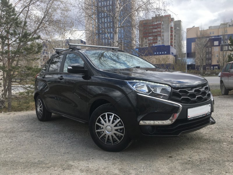 Lada Xray