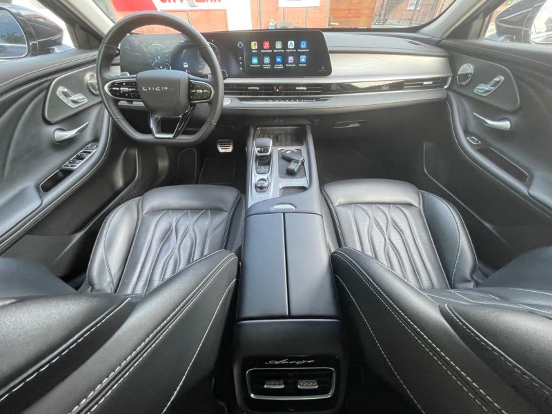Chery Arrizo 8