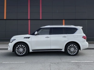 Infiniti QX80