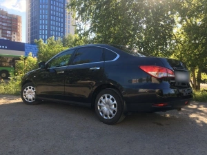 Nissan Almera